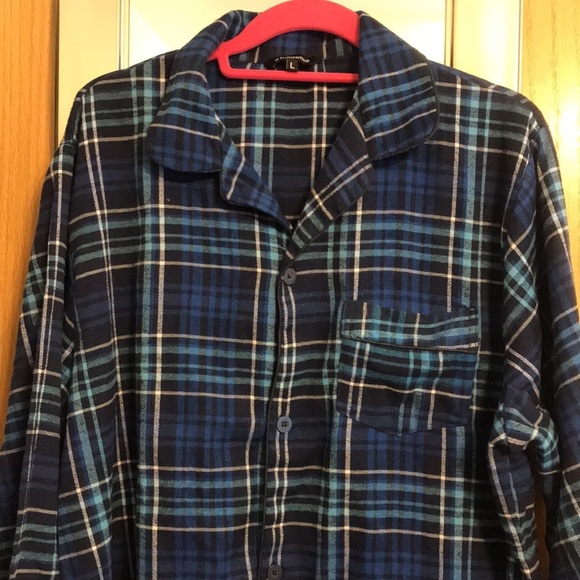 #followme Large blue plaid pajama top.  Button up long sleeve with pocket - Picture 2 of 9